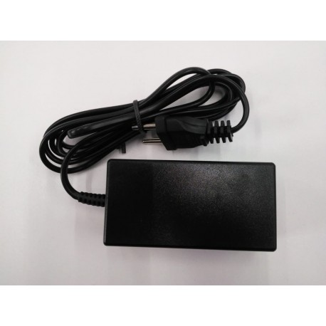 Fonte/Carregador 9,5V com Trava